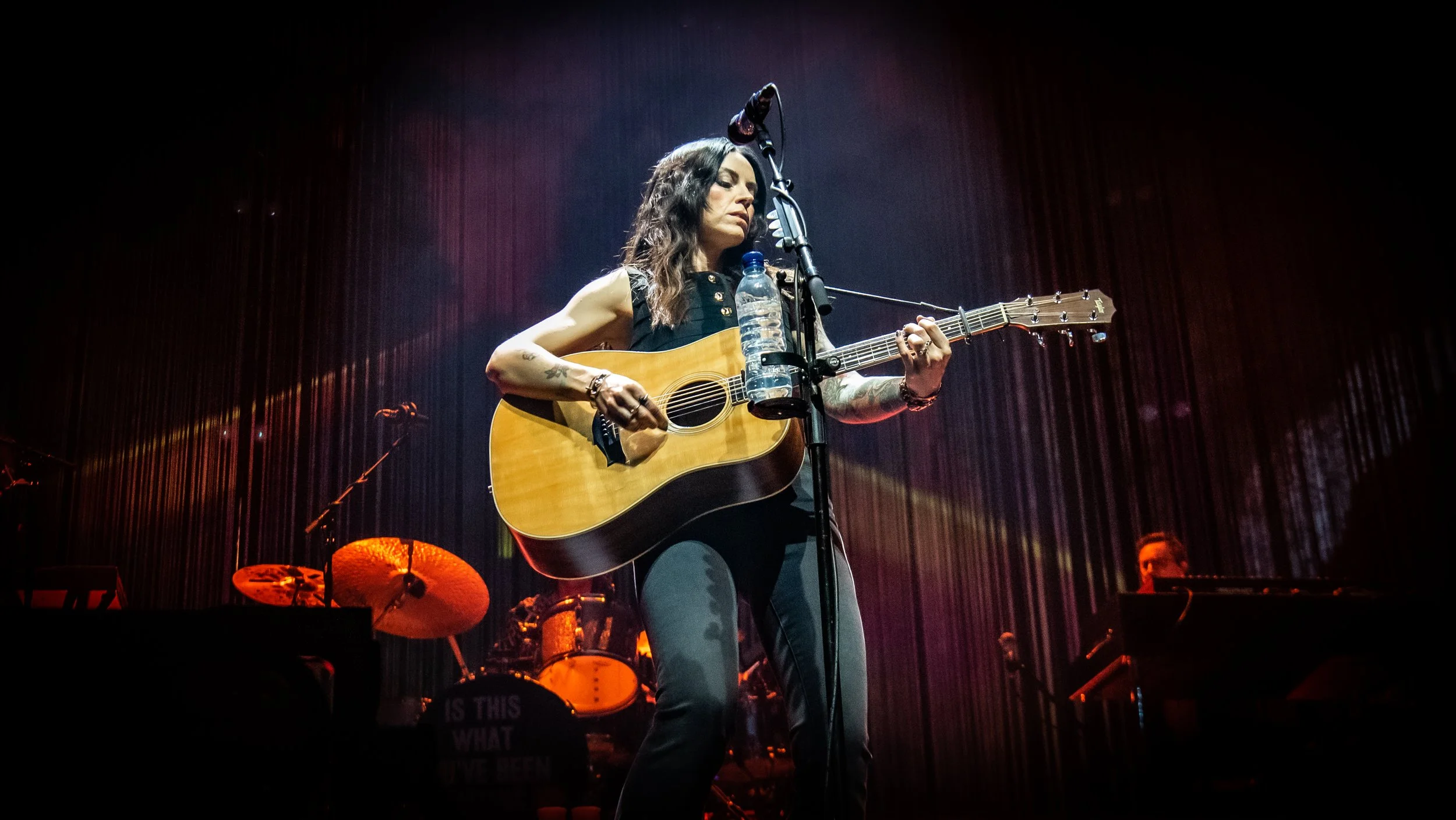 Amy Macdonald, OVO Hydro 11th December 2025 (c) Stephen Wilson Photography-43.jpg