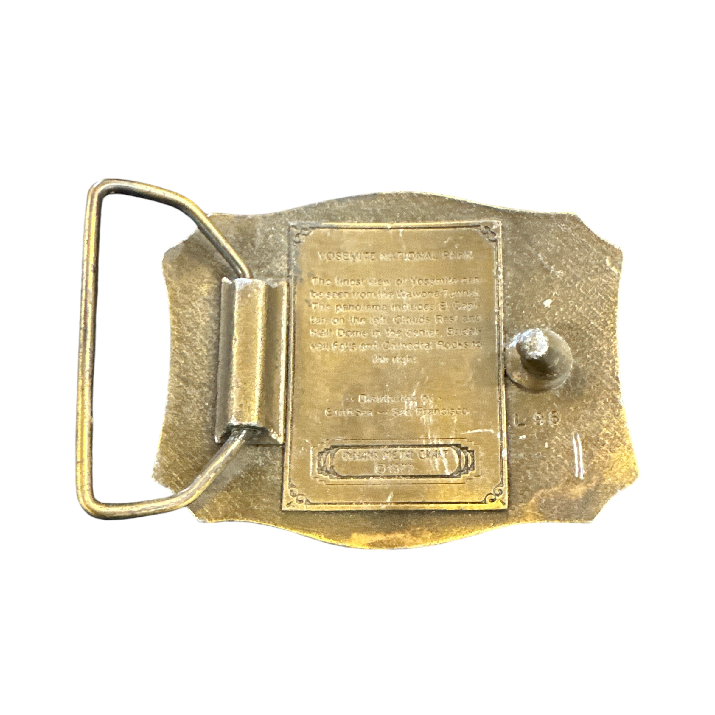 VINTAGE 1977 YOSEMITE NATIONAL PARK BELT BUCKLE