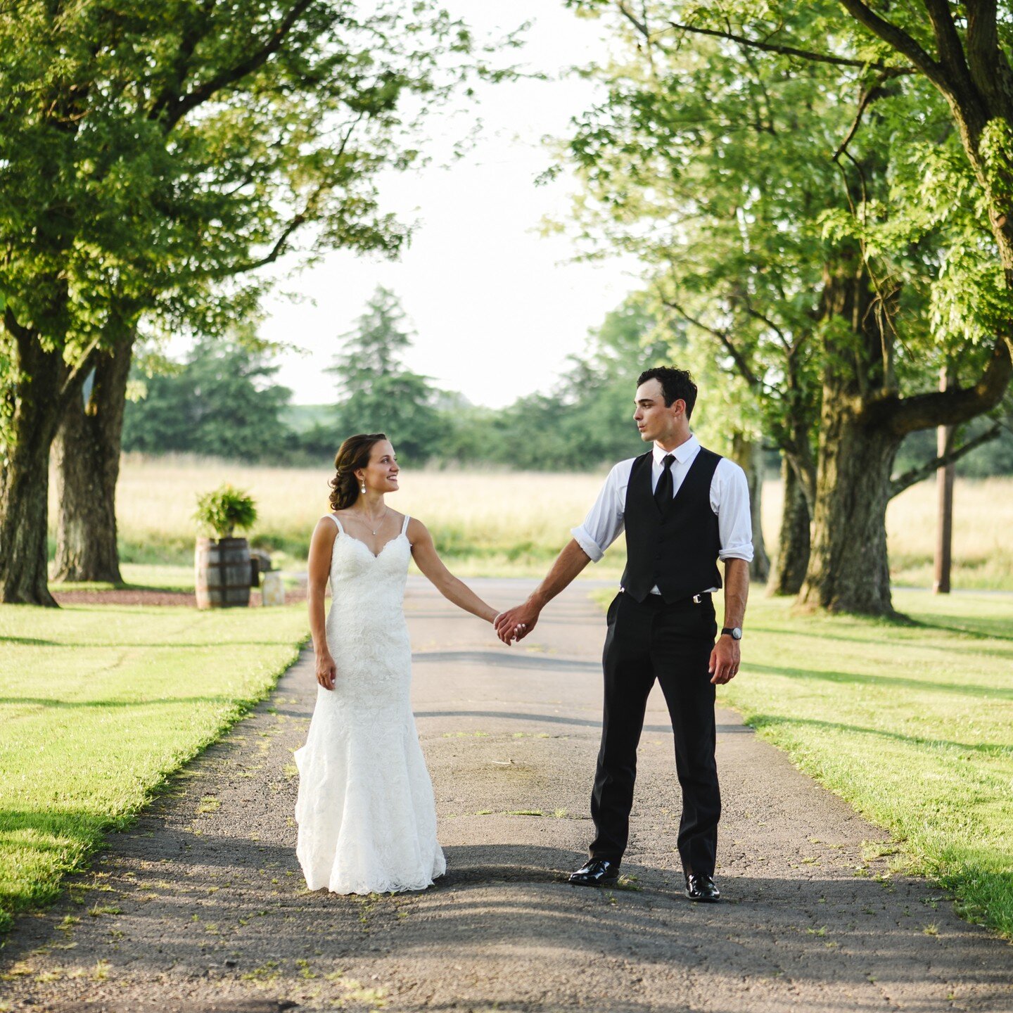 A wedding on a sutry Summer evening.

#farmbakerywedding #weddingwire #buckscounty #buckscountybride #barnwedding #weddingphotography #tietheknot #justengaged #rusticchicwedding #countrywedding #farmwedding #weddingchicks #nikonweddingphotographer #l