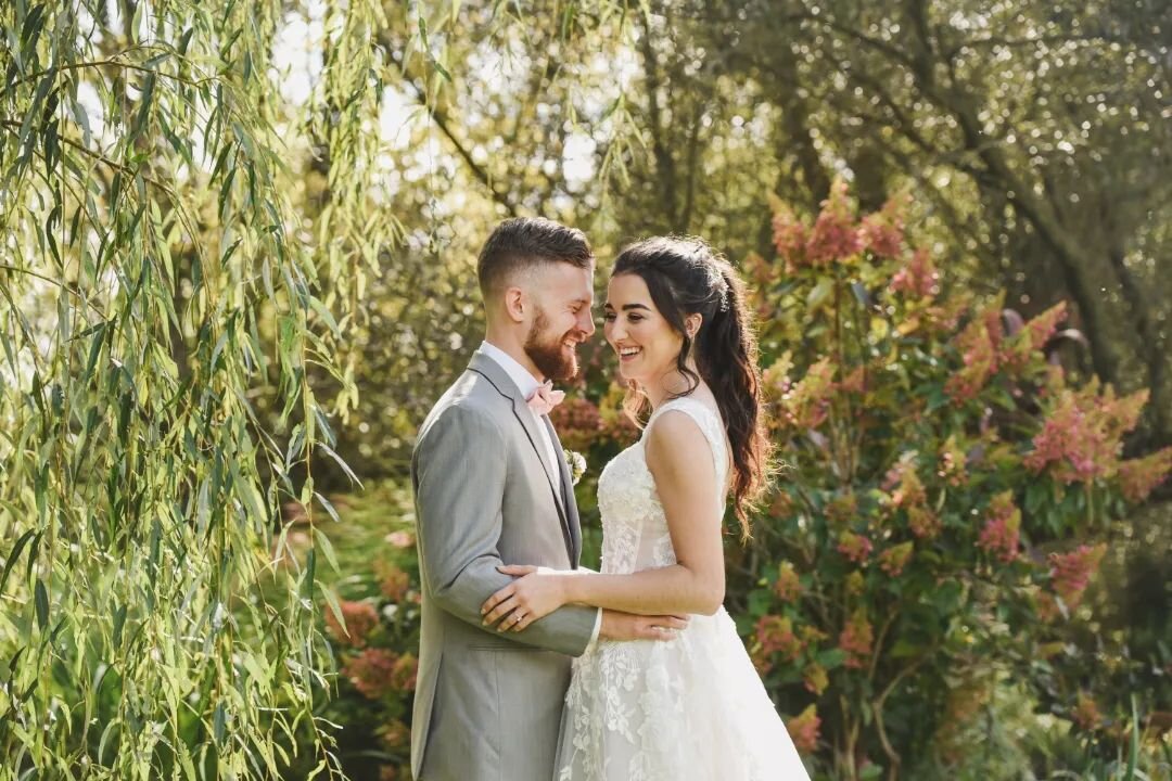 Loving all the emotions at this sweet Barn Swallow wedding.

#barnwedding 
#barnswallowfarm 
#lehighvalleyweddings 
#lehighvalleyweddingphotographer 
#allentownweddingphotographer 
#paweddingphotographer 
#rusticchicwedding 
#outdoorwedding 
#farmwed