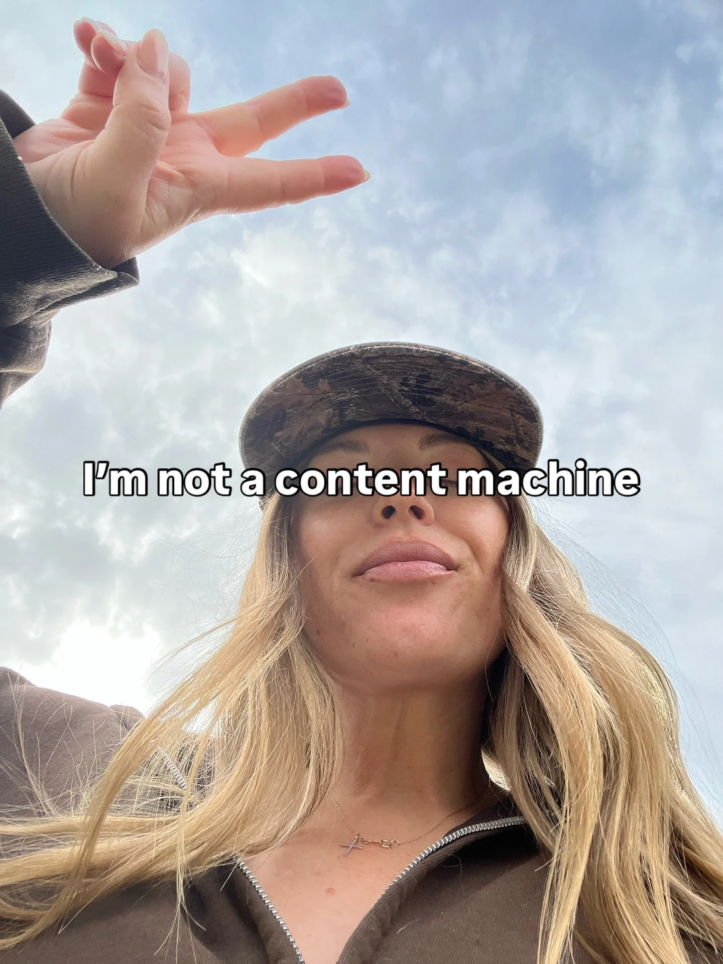 🩵🧸✨💿👽💘

Hi! I&rsquo;m ash, I create cute branding for the raddest female led businesses, I&rsquo;ve been doing this for a long time and love what I do 🥹🤍🧸

Send me a message I would love to work with you

#branding #branddesigner #ashulmerdes