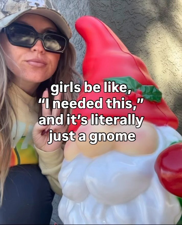 why isn&rsquo;t there a gnome emoji? ❤️💿🎄🎅

Hiiii! I&rsquo;m ash, I create cute branding for the raddest female led businesses, I&rsquo;ve been doing this for a long time and love what I do 🥹🤍🧸

Send me a message I would love to work with you