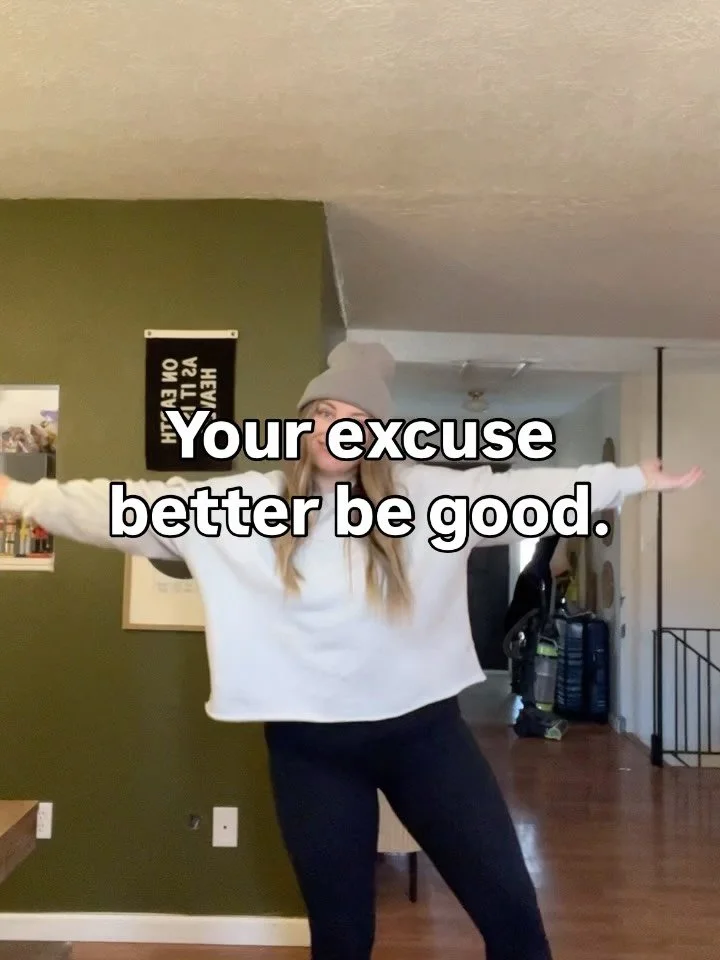 Don&rsquo;t be alarmed ⭐️ this smokin&rsquo; deal ends tonight at midnight 

Only 2 spots left for the mid sized branding sale 🎅

If you&rsquo;re wanting new branding at anytime in 2026, hop on this 🤍 send me a message for more details and to snag 