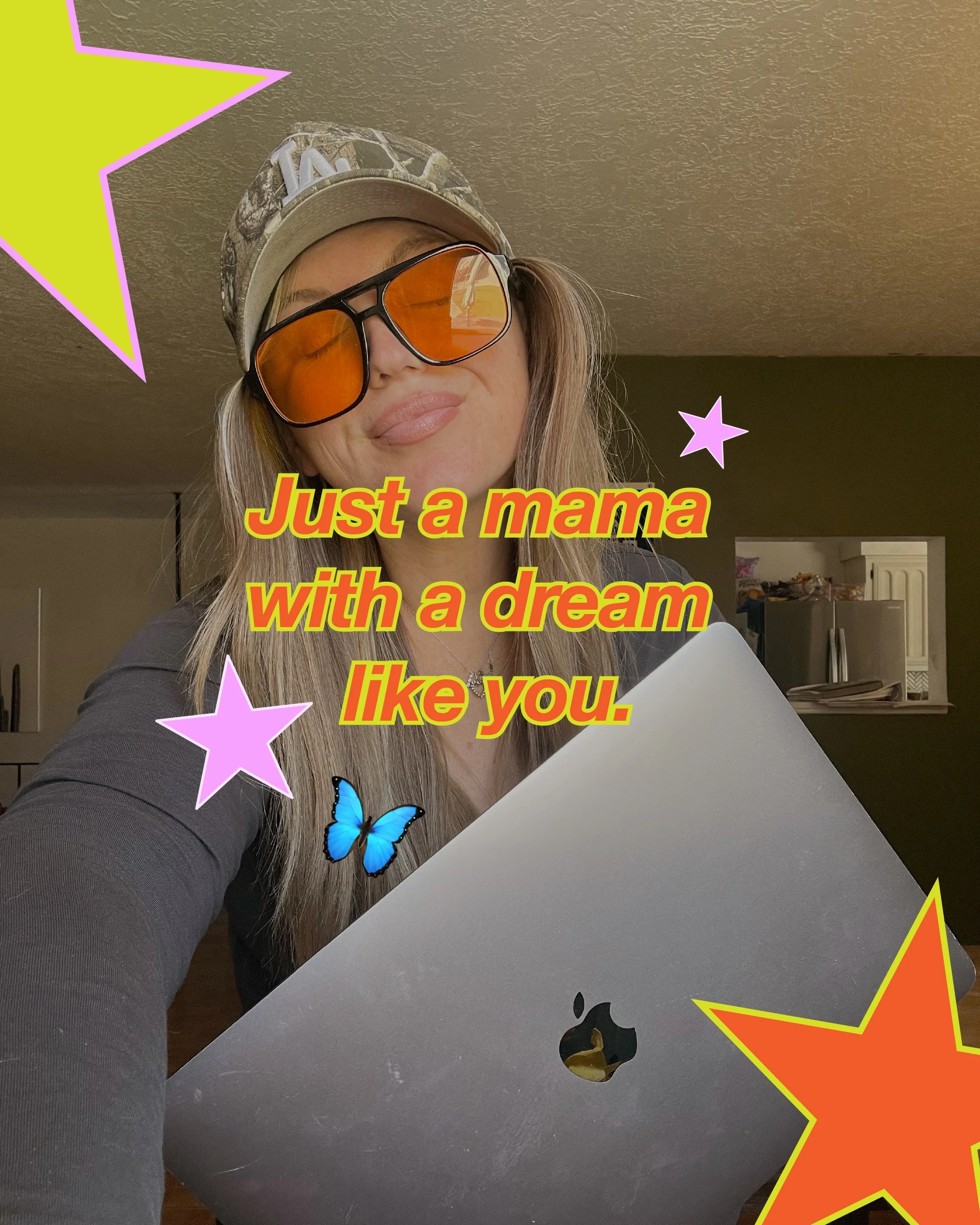 Let&rsquo;s be best friends k? 🩷🤩🦋⭐️⚾️✨

#branding #graphicdesignerlife #wife #mother #smallbusinesssupportingsmallbusiness