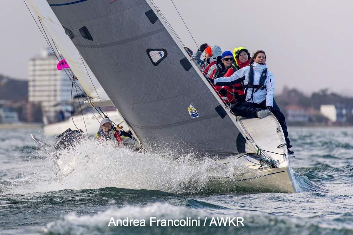 More snaps from the Australian womens keelboat Regatta. 📸 @afrancolini