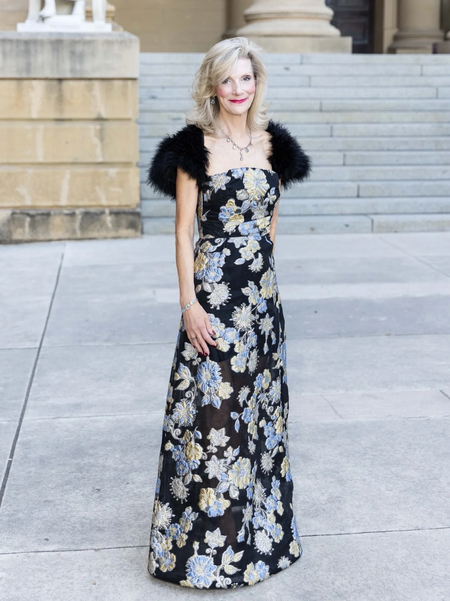 Wishing you a joyful and inspired New Year. May 2026 bring you beauty, creativity, and unforgettable moments. xx Ellen