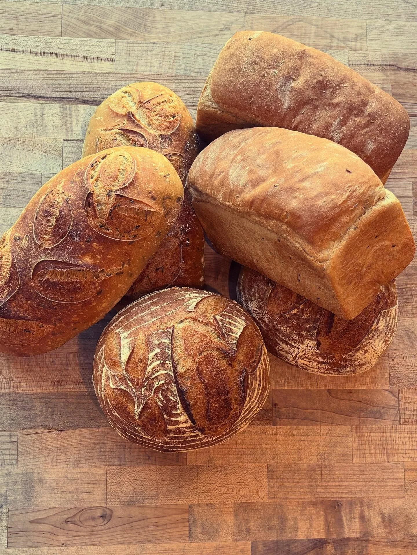 Need us to do the baking for your Easter celebration? No problem!! We offer bulk orders of all of our breads and pastries 🥐 💕 check out our website for more info!! 🐰 🍞🥖

#breadmaking #seattlebakery #bakeryvibes
