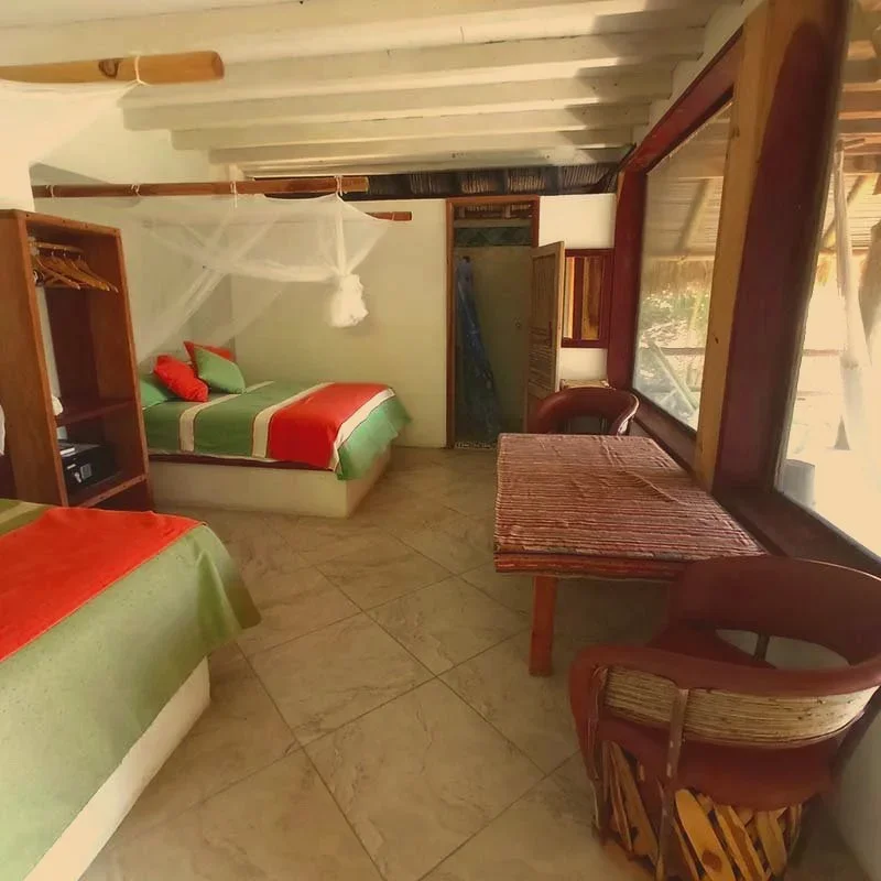 palapa-garrobo-bathroom.webp