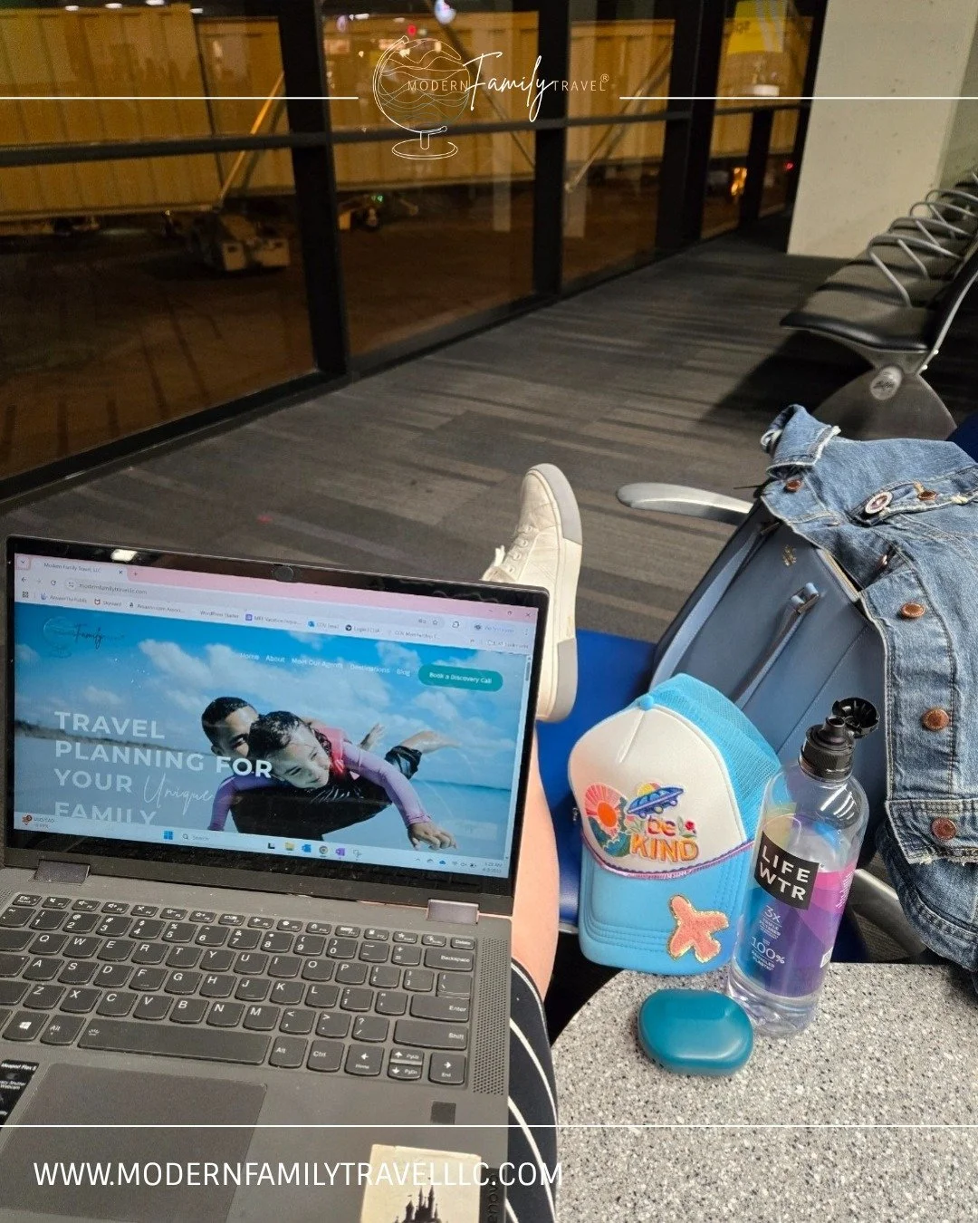 Let's pull back the curtain and take a look at what your travel advisor is doing for you when you aren't looking.👀

✨Room location requests
✨Transportation timing 
✨Reviewing new offers for savings
✨Monitoring travel news and anticipating potential 