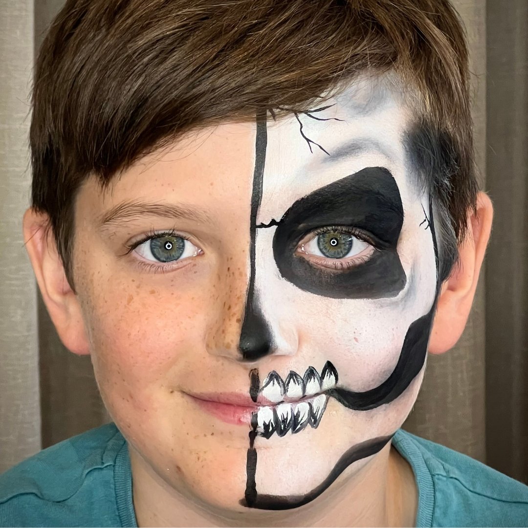 Lorna Skull half.jpg