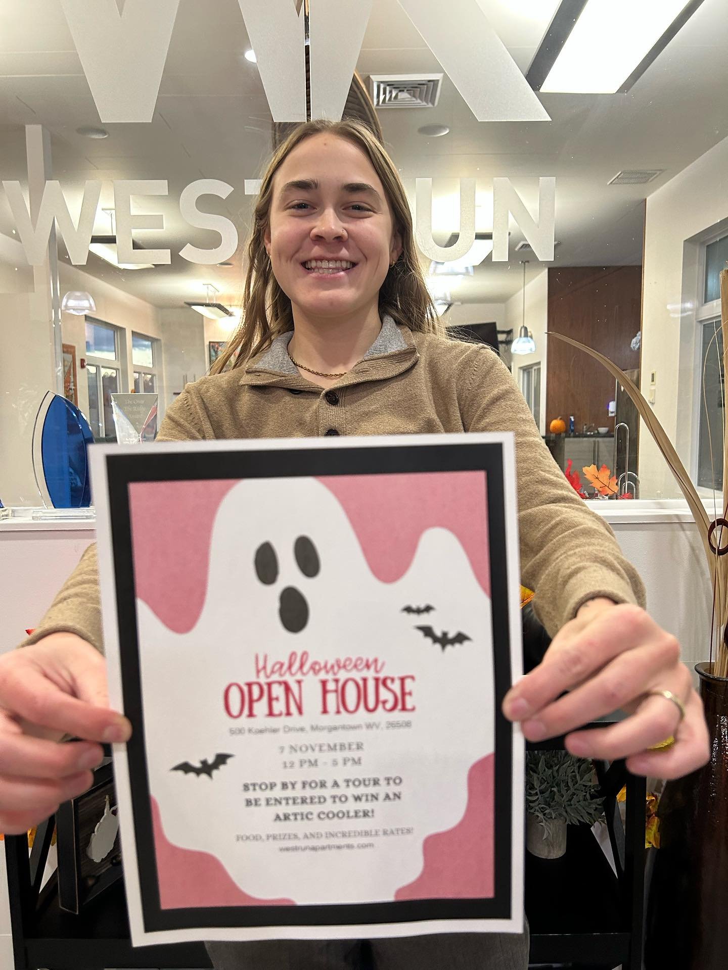 ‼️Open House this Friday, November 7th‼️
Stop by for a tour and a chance to win the WVU RTIC Cooler Bundle🧊 Don&rsquo;t miss out! 
#openhouse #tour #rticoutdoors #wvu #partytime #studenthousing #newhome