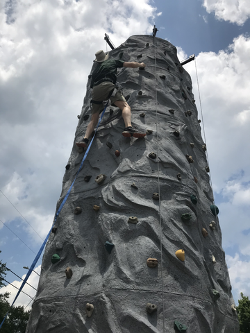 rock-wall-rental.png