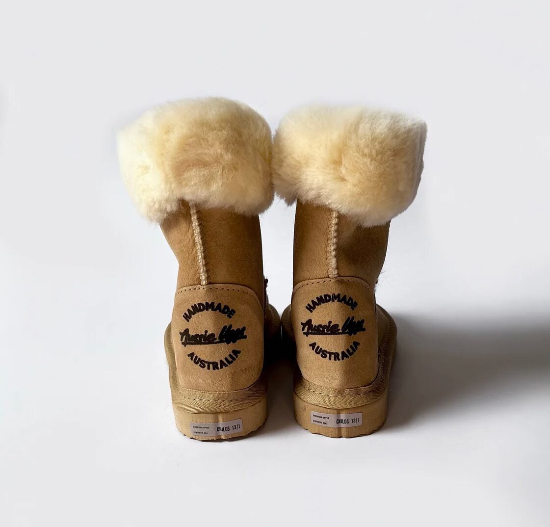 For everyone suddenly needing warm feet (and to those of you who have sent us a DM asking for a bush biz that sells ugg boots lately ❤️) you can find a link to these handmade ugg boots and sheepskin products for kids and adults on our homepage now. 
