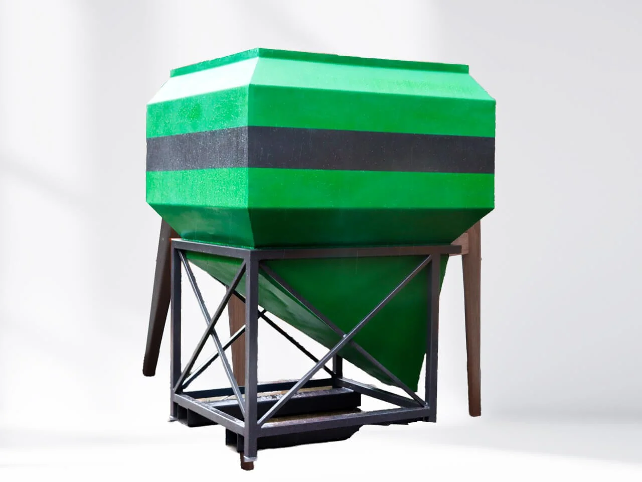 Hugo Laurie - One Tonne Jacky Bin