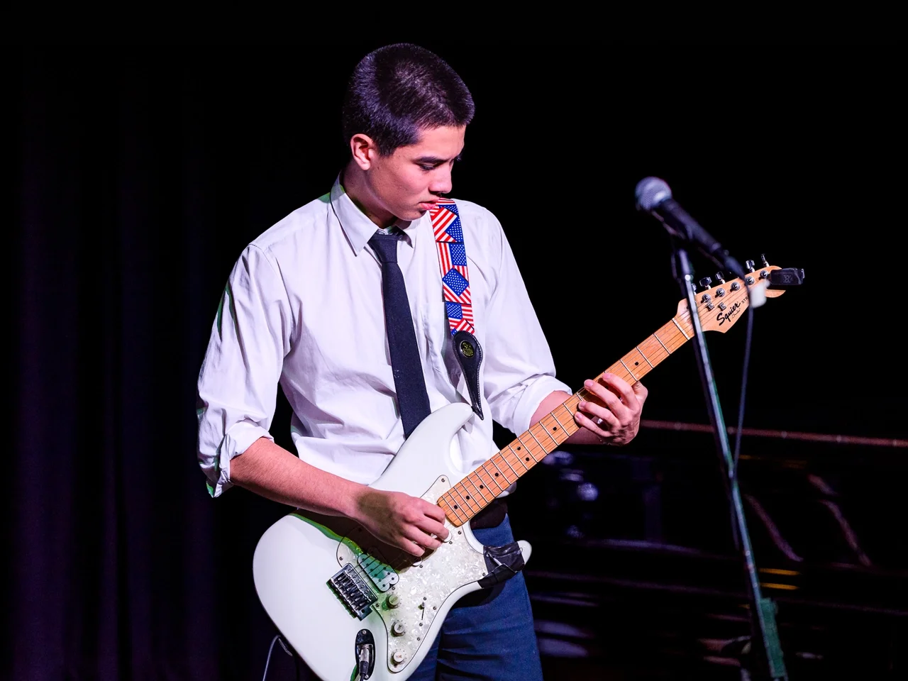 Arkie Williams - Guitar