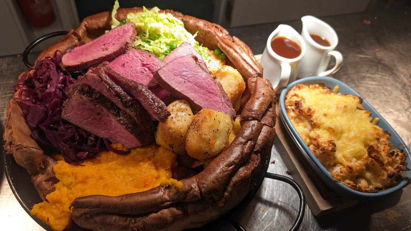 Beef roast sharer 😍

#sundayroast #thetickellarms #cambridge