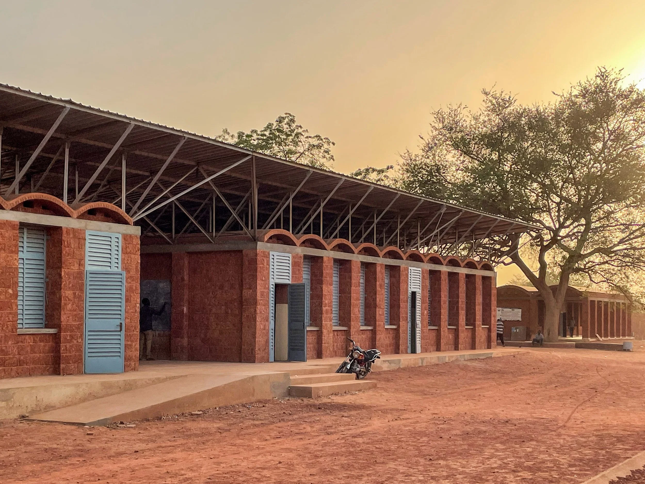 Collège Hampaté Bâ wins RIBA International Award