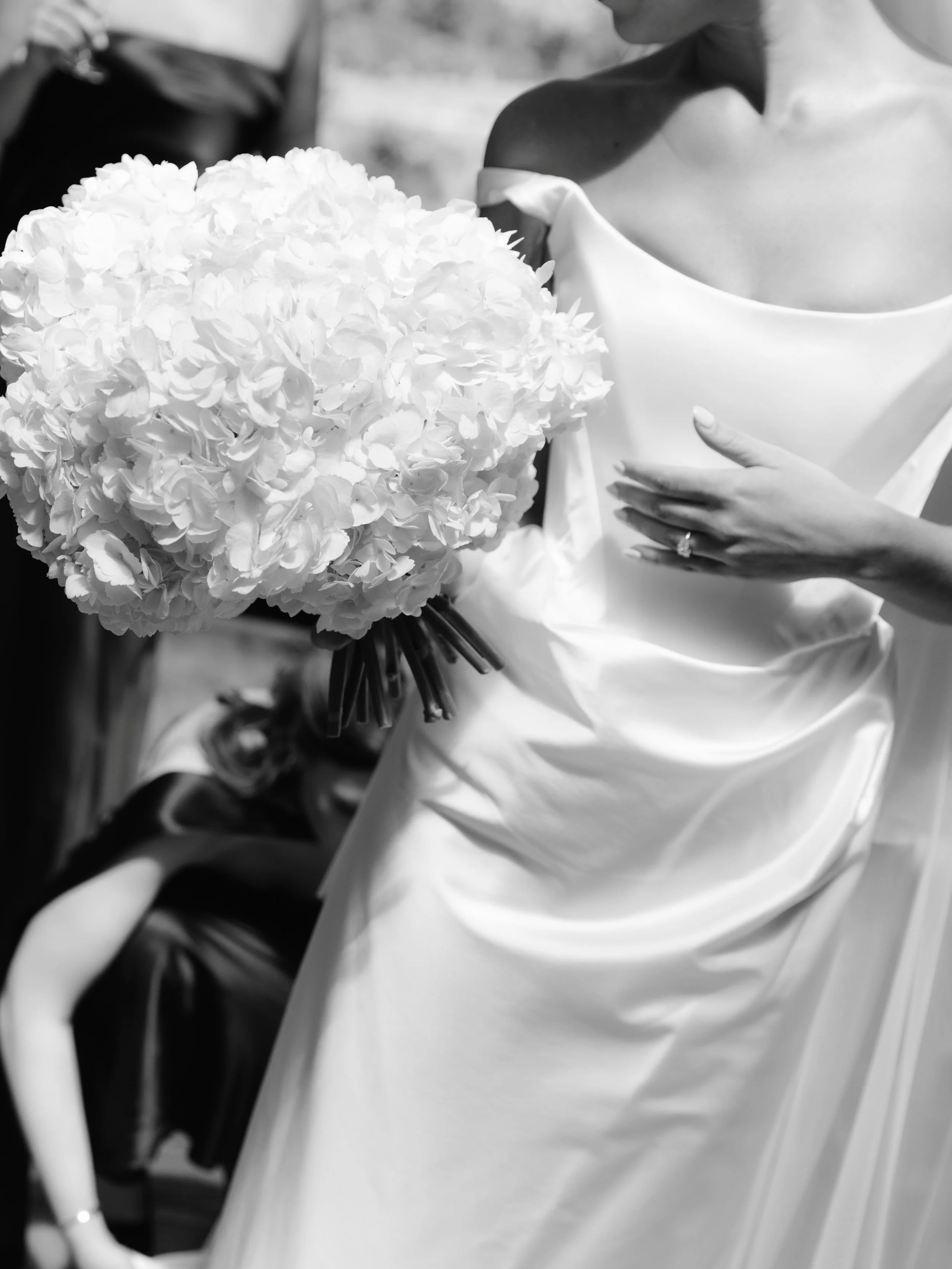 Every bride dreams of these precious moments before walking down the aisle 🥹

The final touches, quiet glances, happy tears and loved ones by her side. Moments filled with anticipation and excitement before stepping into a moment she&rsquo;ll rememb