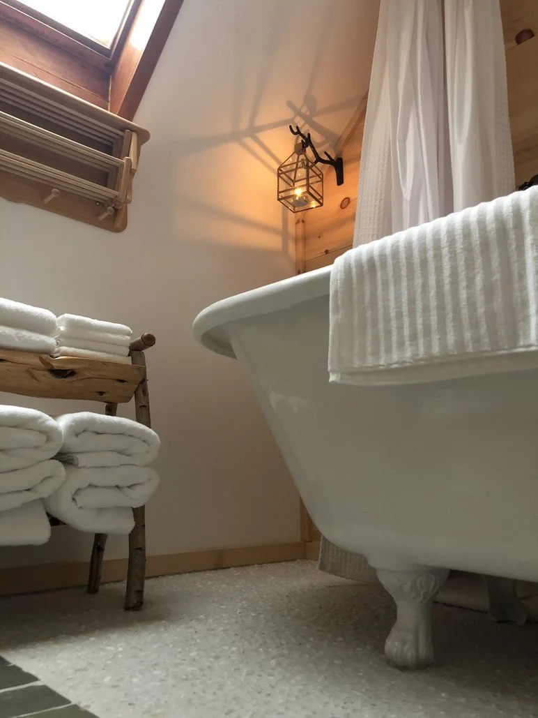 Family-friendly rentals Keene, near Whiteface, near Wilmington