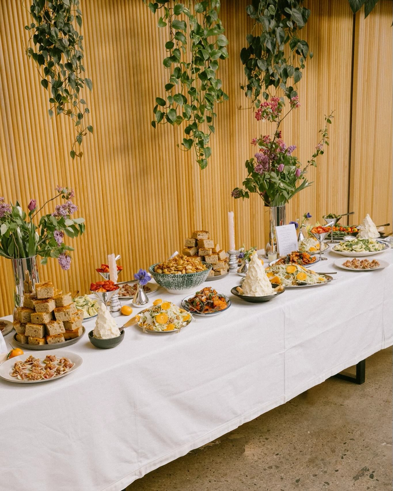 Culinary Industry Night 07 at @thirdsbk

More on @cameofucci&rsquo;s beautiful grazing table. &amp; thanks a bunch to @farmtopeople for the produce and @floweraggregate for the flowers :)