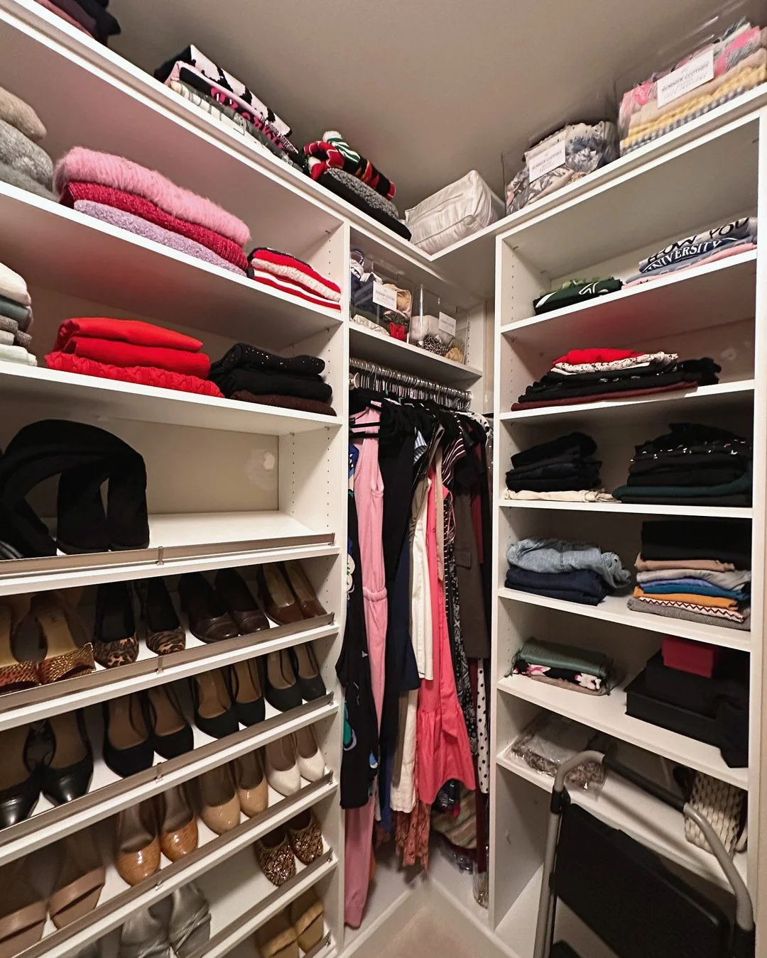 03_Hers_Storage.jpg