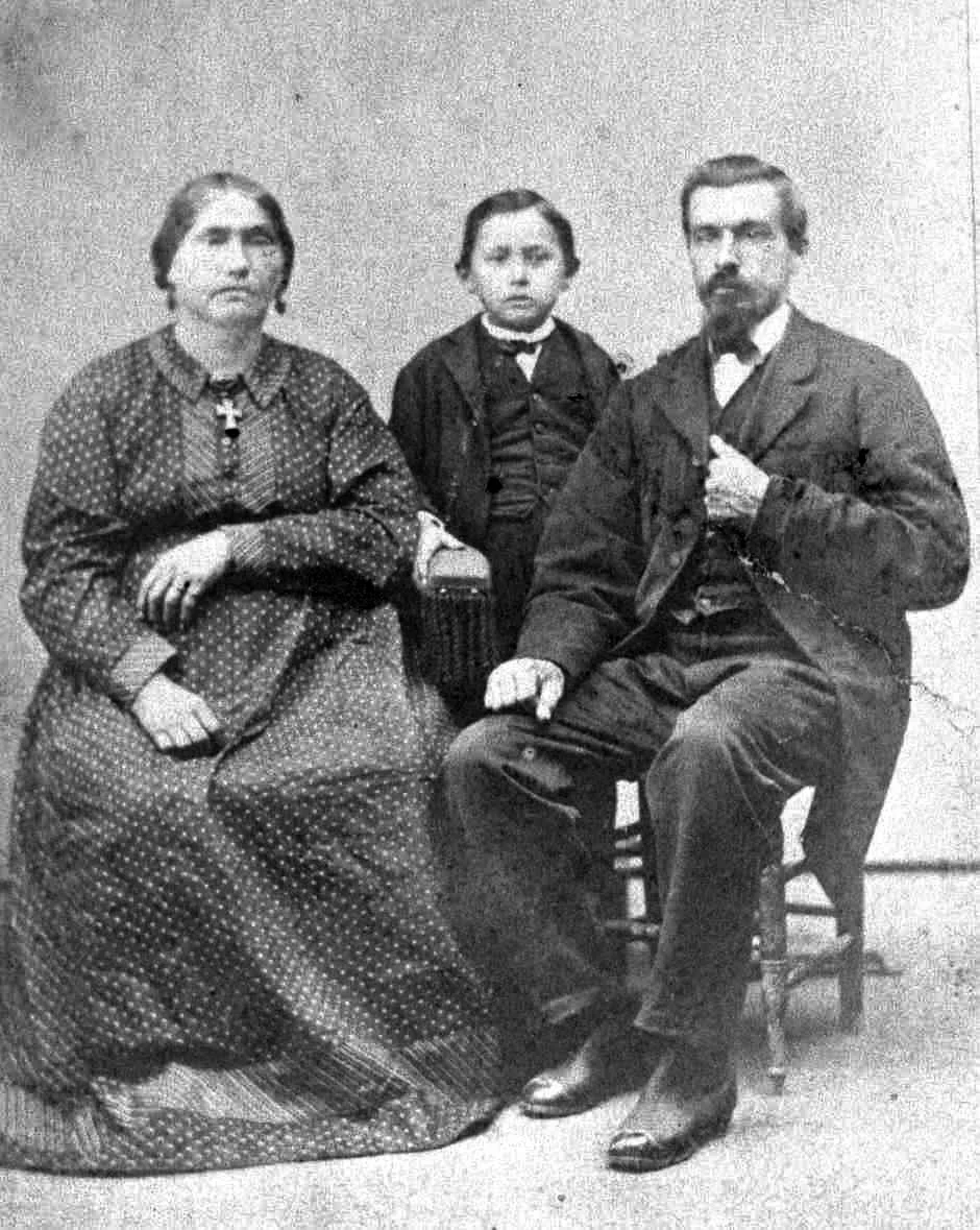 p. 34 Warrow Family.jpg