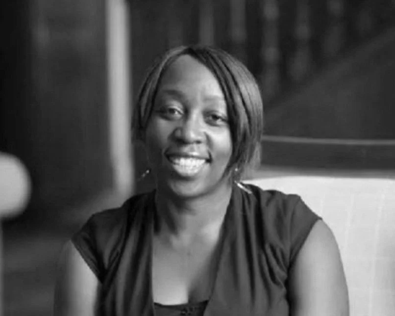 Jennifer Photo (1).jpg