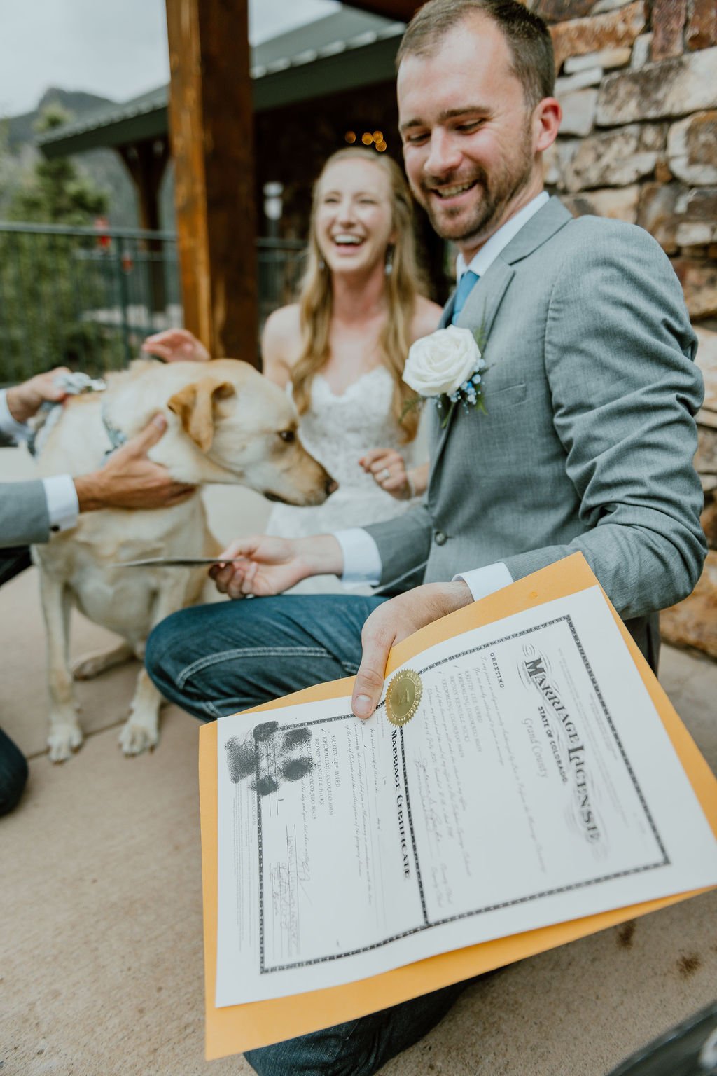 Marriage licenses witnessed by dog