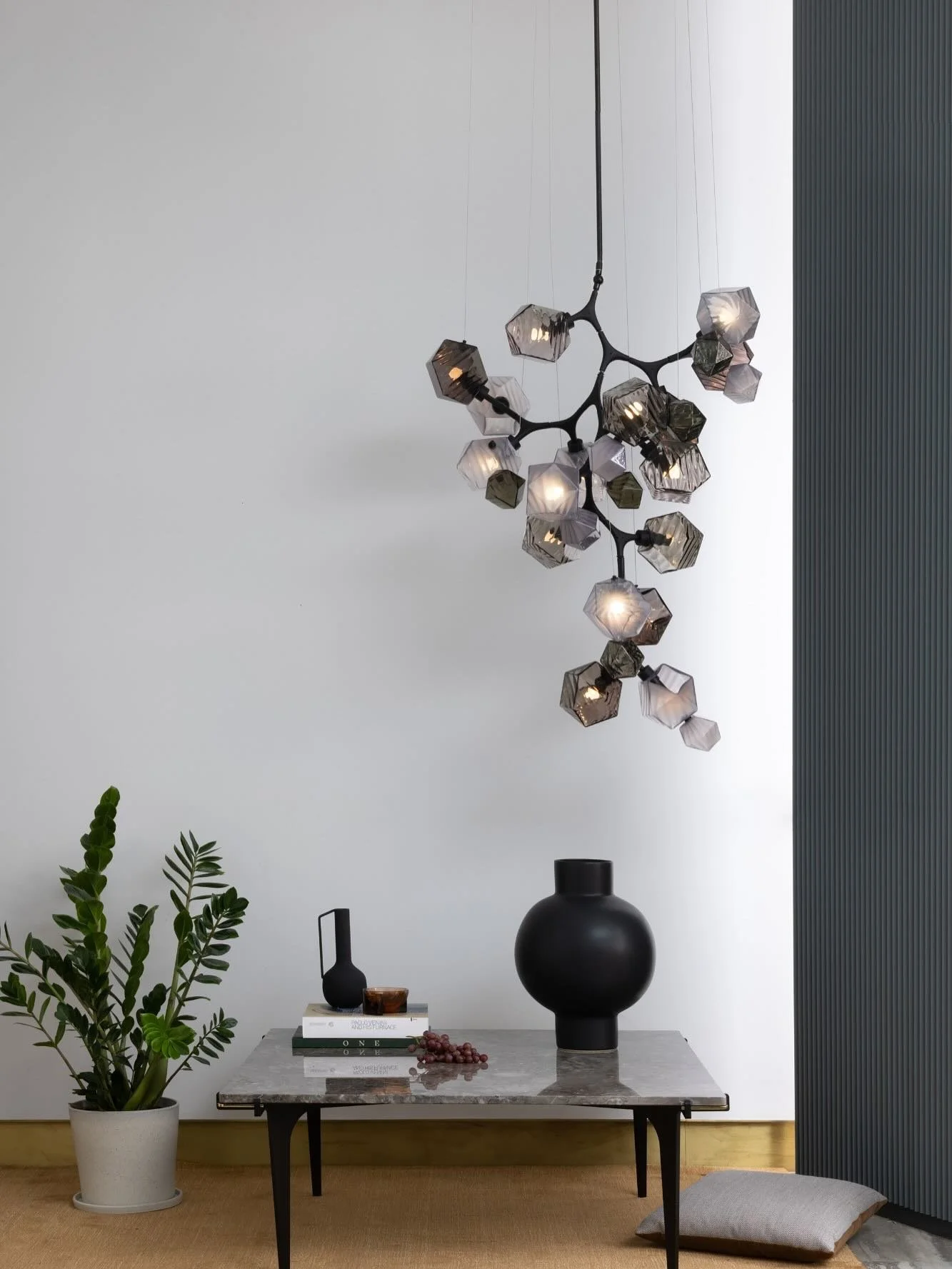 Introducing @gabrielscott : where architectural form meets jewelry-like elegance. Handcrafted in England and established in 2012, their lighting and furniture collections blend timeless design with modern modularity. From luxury hotels to private res