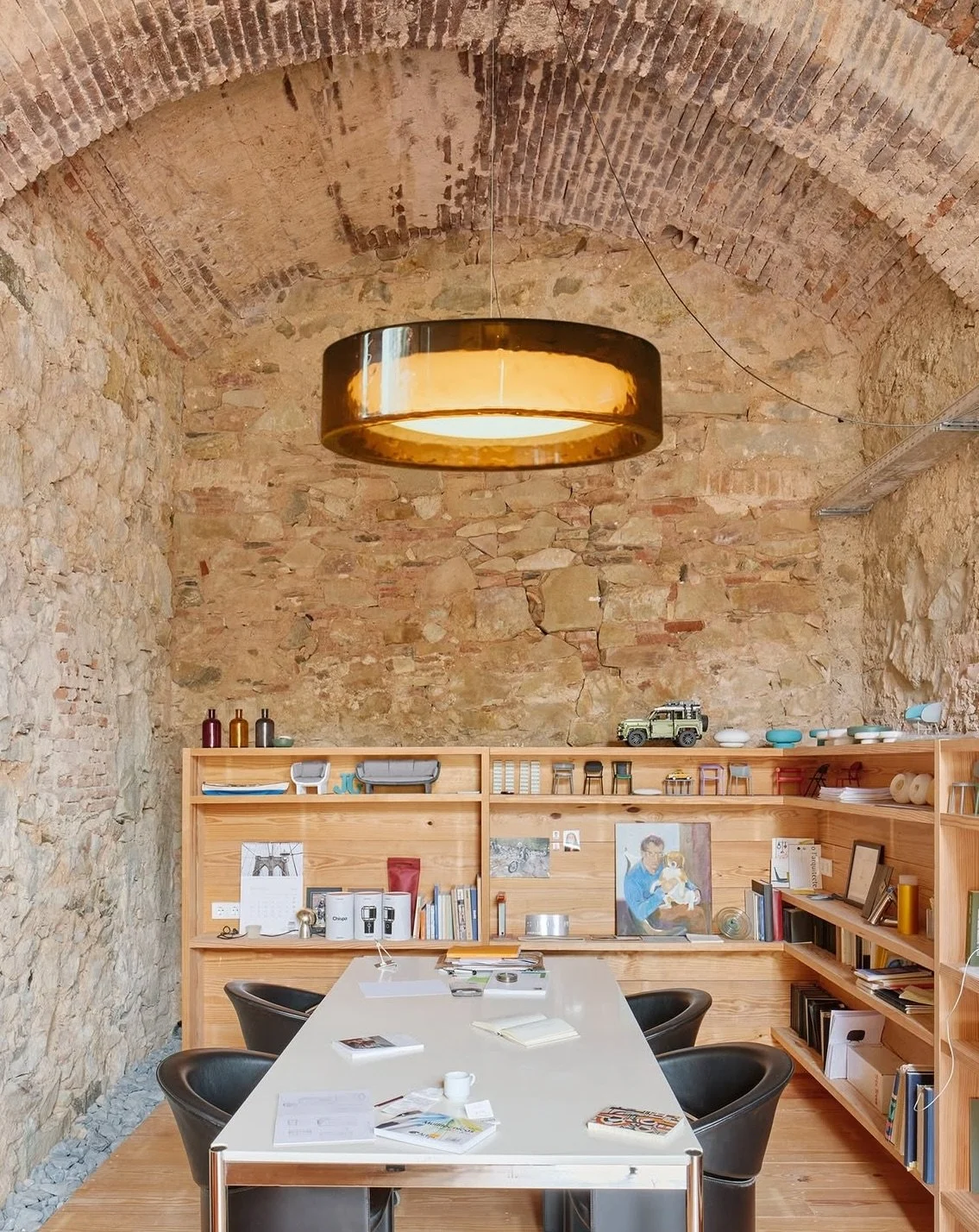 A Year Illuminated ✨

With the end of the year in sight, we&rsquo;re spotlighting some of our favorite fixture launches-where exceptional design and artful detail intertwined to create luminous craftsmanship. Cheers to the lighting that made this yea