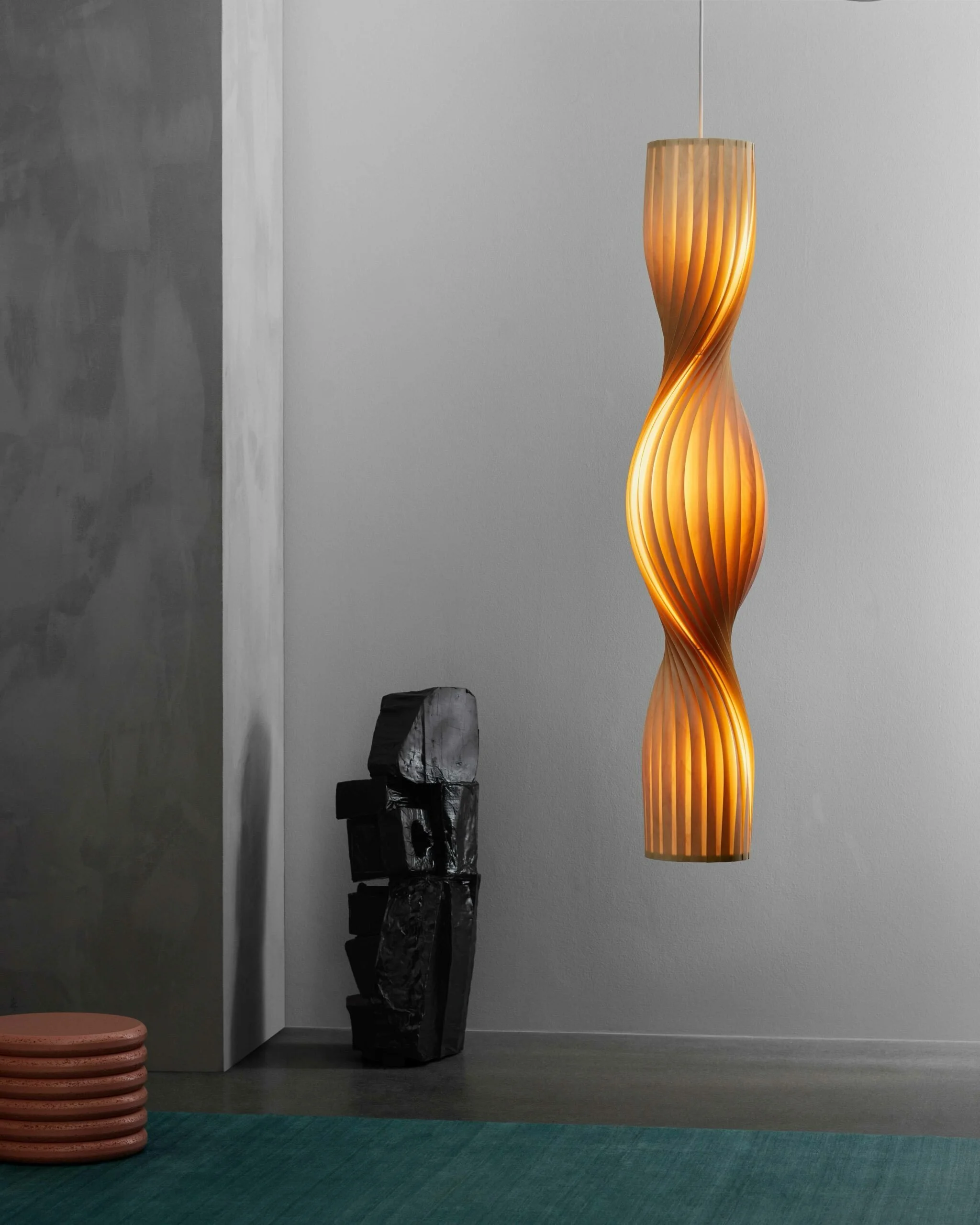 Please say hello to @tomrossau for a little designer spotlight! 

Produced in Denmark, Tom has a vision for capturing a blend of geometry, material and light. Whether turned off or on, Toms handmade creations bring a beautiful and warm presence to an
