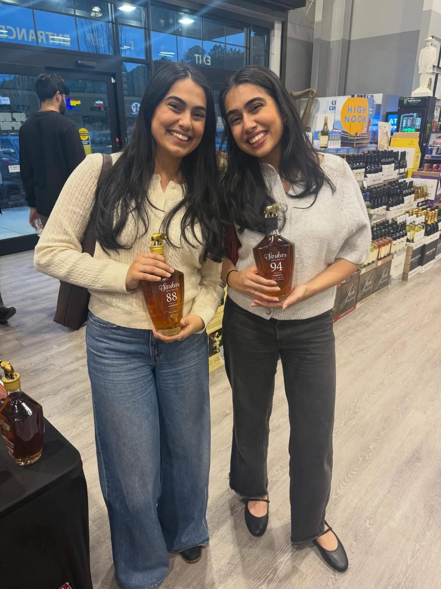 Successful tasting at @sip.wineandspirits. &ldquo;I can really taste the Paan flavors!&rdquo; Thank you all that came out and made this event special for us! See you at the next one. #bourbon #sarkar #paan #tastings #pure