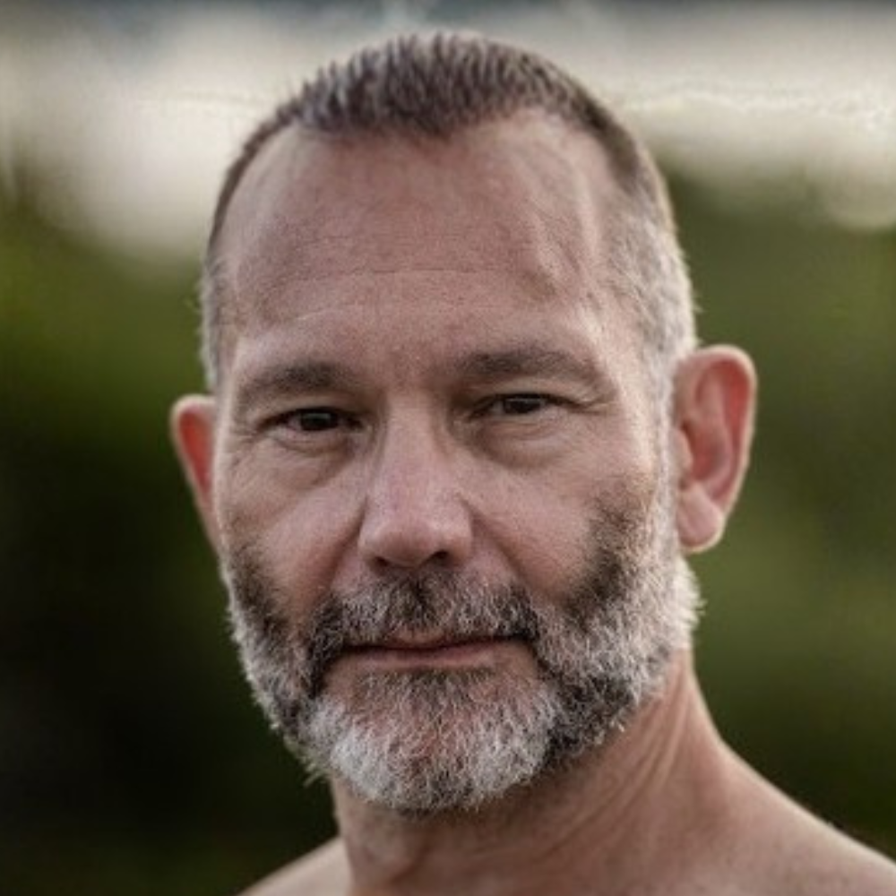 Alex Benedict