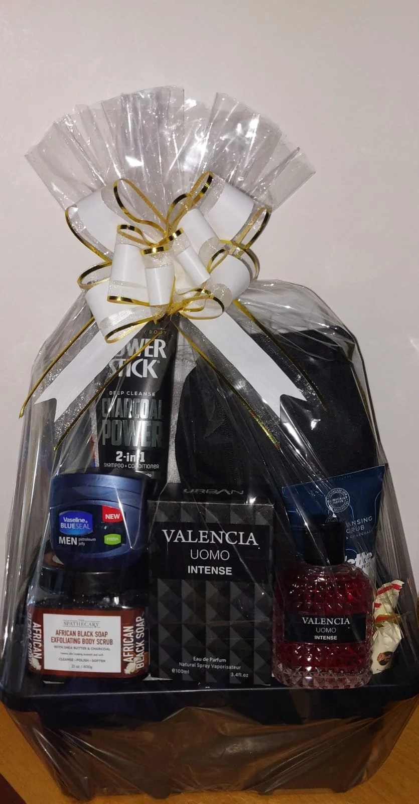 Gift Basket: Maken Joseph (4th place WINNER)