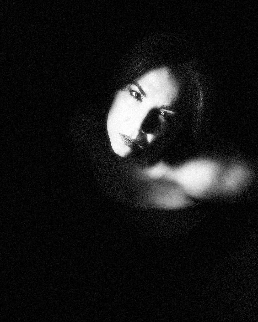 Only fully here...
-
-
-
-
-
-
-
-
-
#selfportrait #selfportraitphotography #howitistobeyou #conceptualportrait #bwportrait #bnwportrait #bnwportraitphotography #bnwphotography #bnw_captures #bnwphoto #bw_perfect #bnw_demand #monochromesapiens #phase