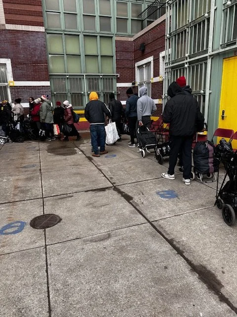 Guest line at 2026 Winter-to-Warmer Pop Up