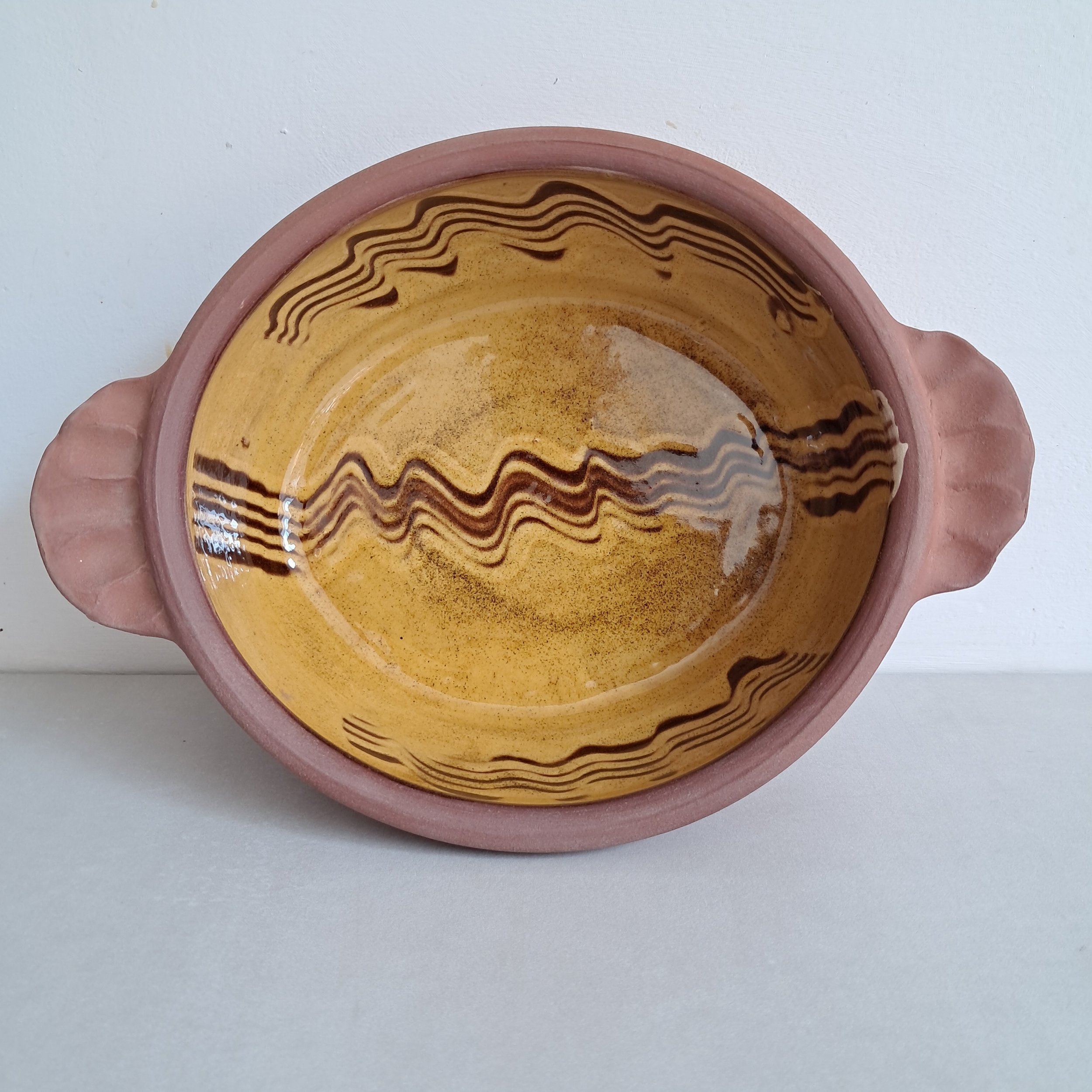 Oval Dish - 20cm x 18cm.