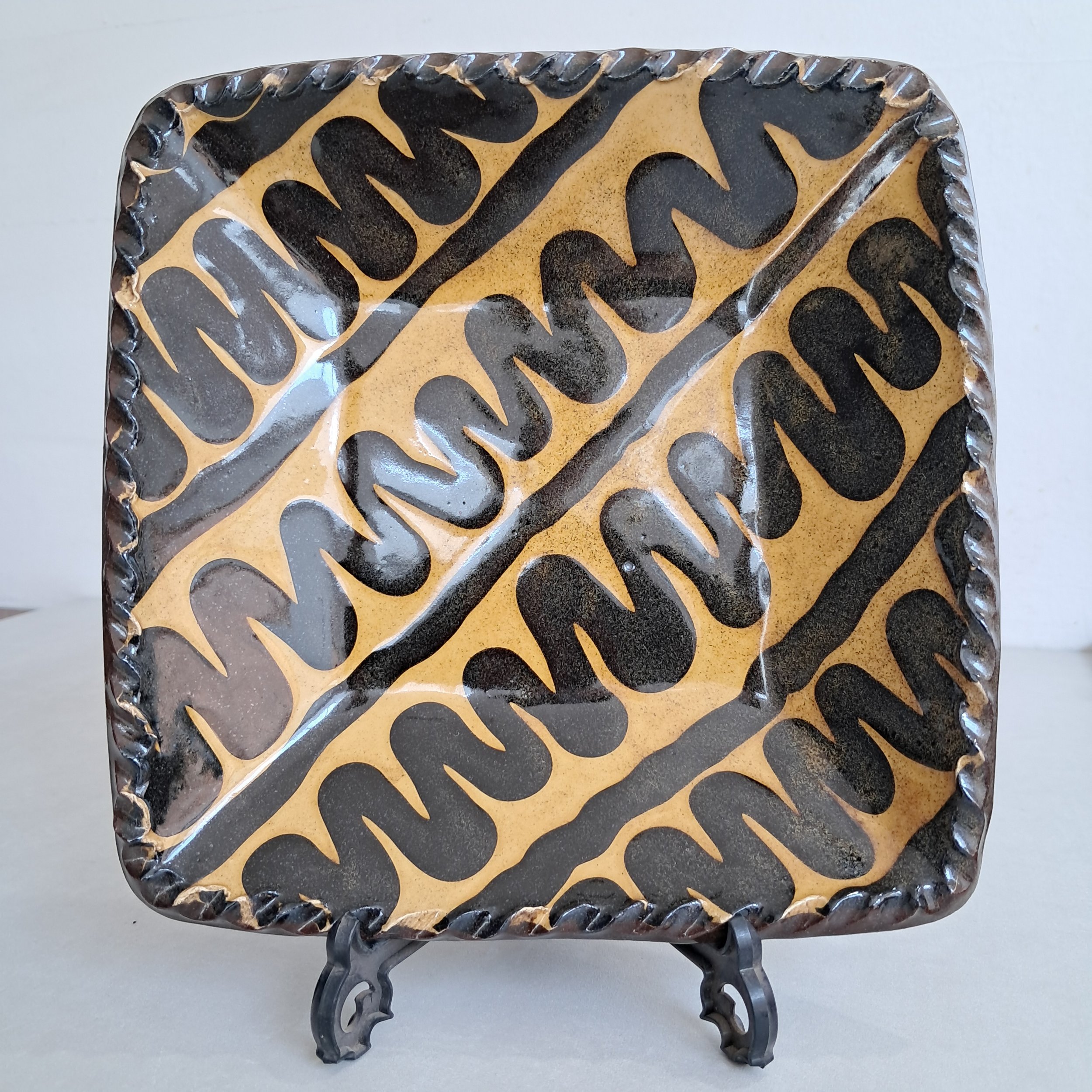 Square Dish - 19cm.
