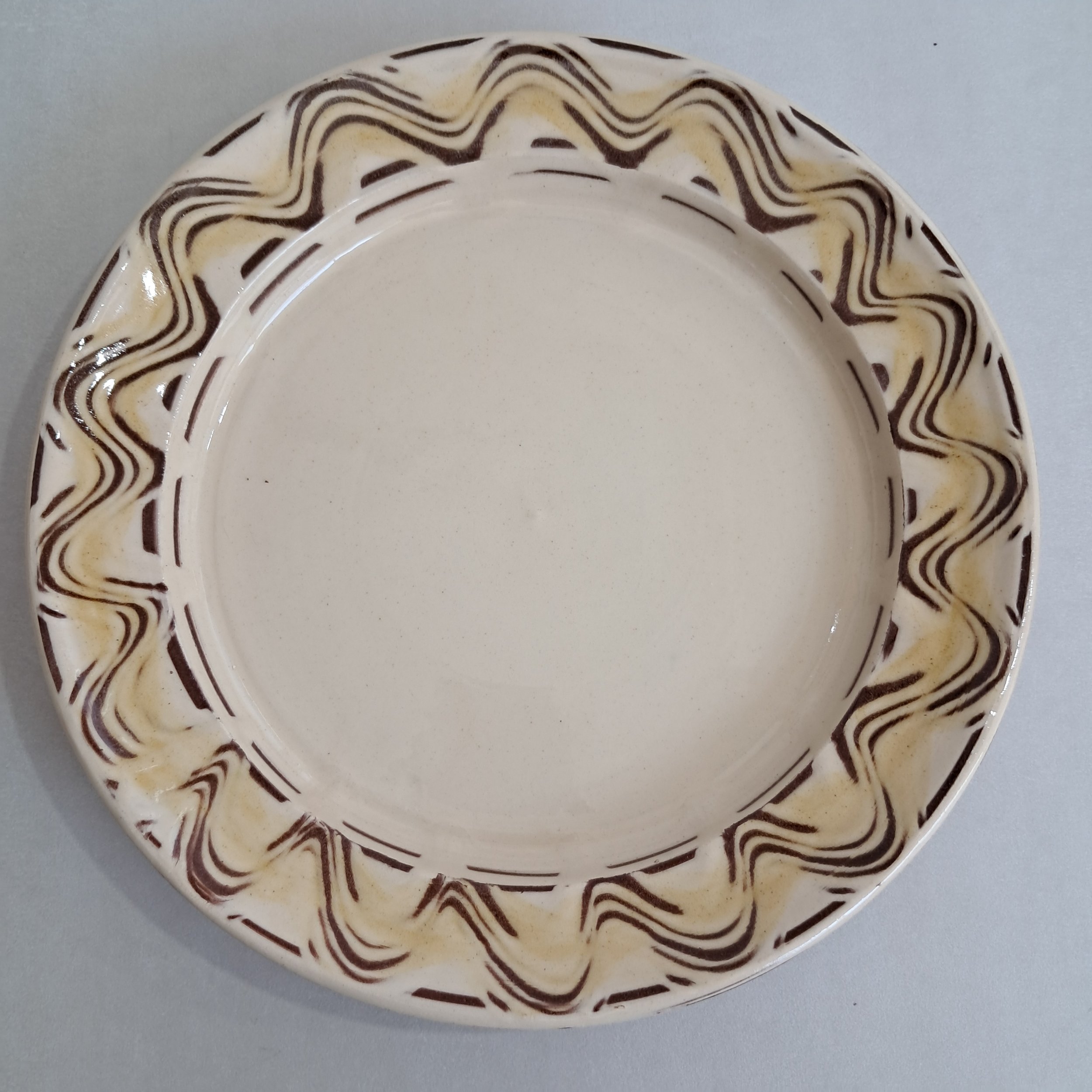 Plate - 26cm.