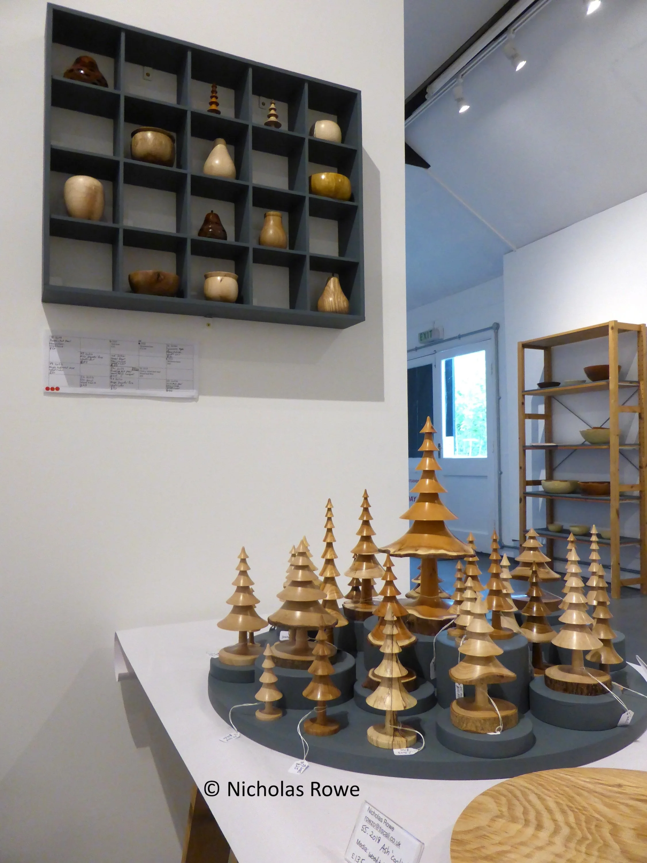 Tree coppice and wall pigeonholes