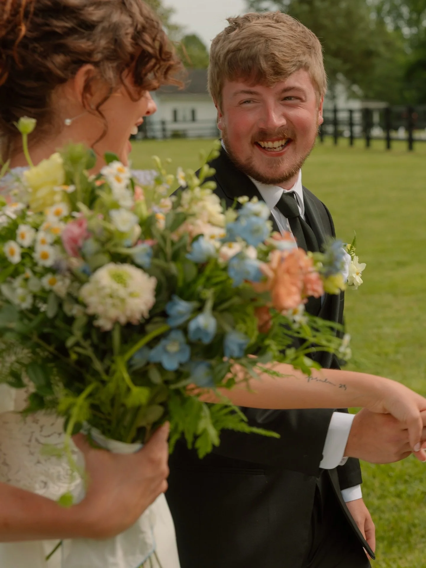 In late May, Eli and Presley joined their lives surrounded by all the people they love most. Two of the kindest and most genuine people. Celebrating them was such a joy. Sharing some moments from their day on film and digital <3

#weddingphotograp