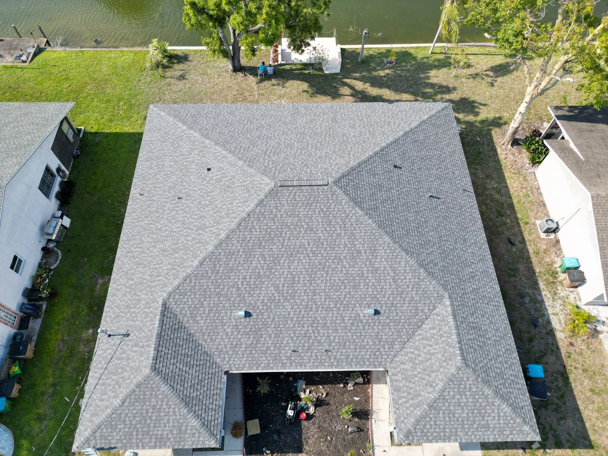 Shingle vs Metal Roof
