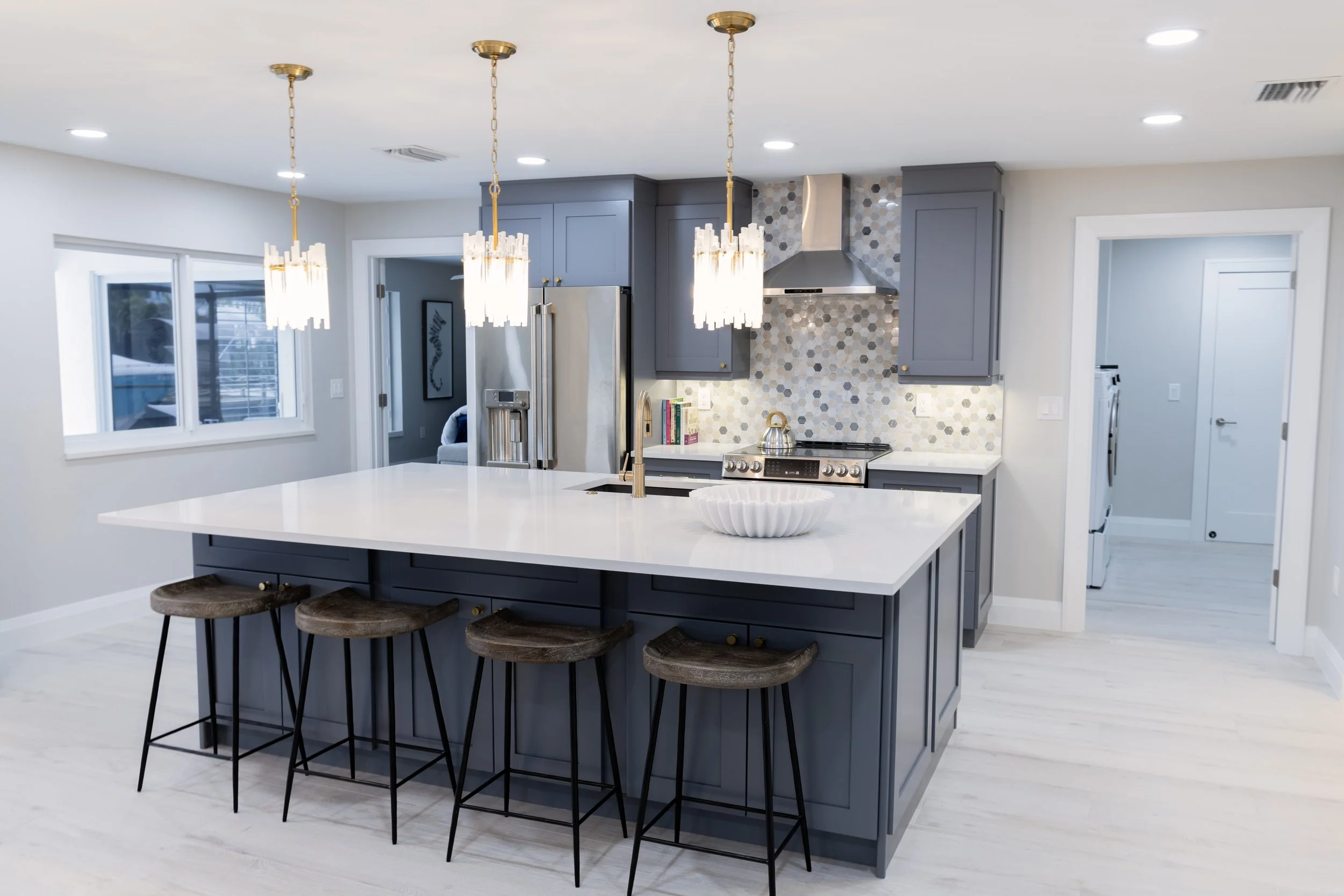 Transitional Kitchen Remodel by Home Fixerz Construction project photo 3
