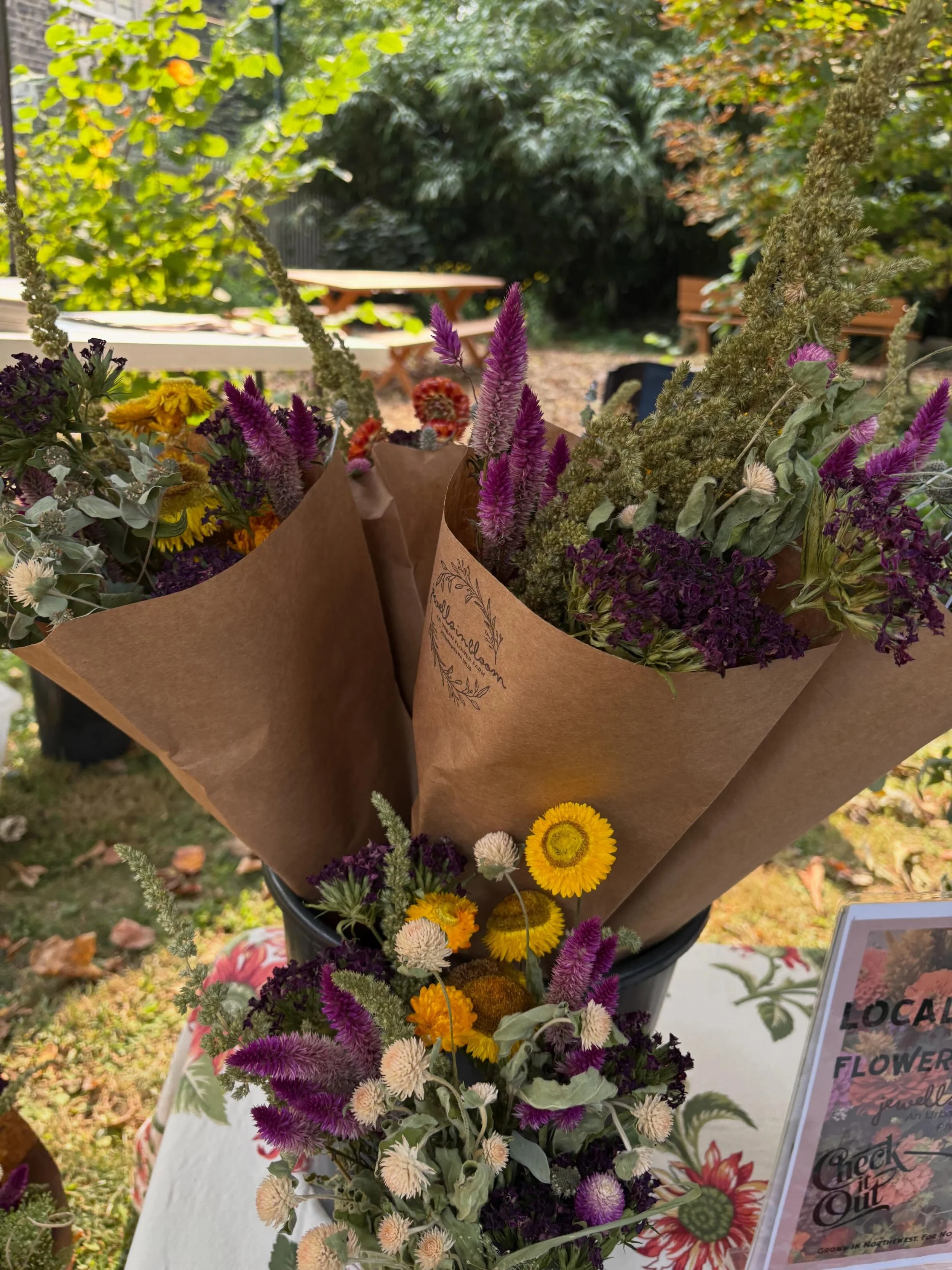 ANNOUNCEMENT!
Offering a few very special bouquets by our partner flower farmer Courtney at @jewellsinbloom she grows all her own flowers locally. We can&rsquo;t wait to show off her blooms. Sign up for this week and add to your order!