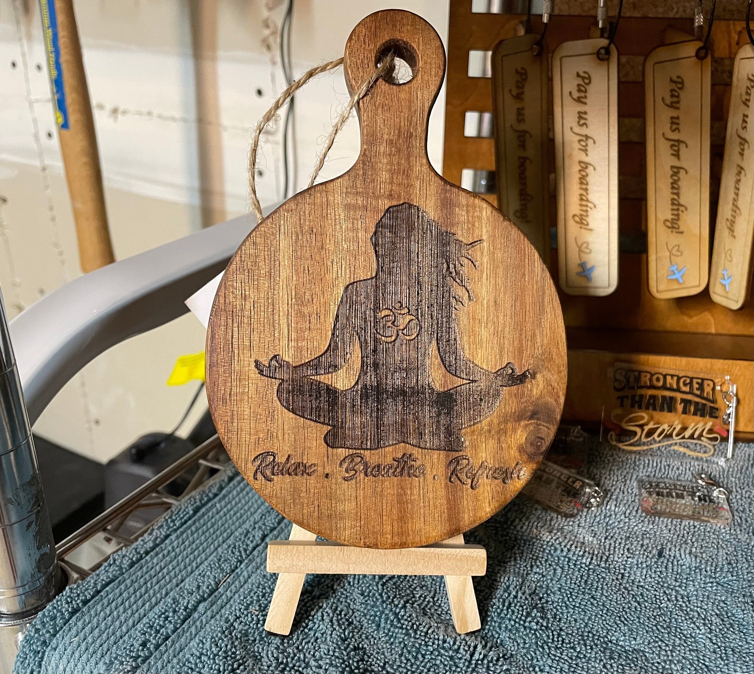 https://i.etsystatic.com/44018758/r/il/95c4c5/5004072951/il_fullxfull.5004072951_twbb.jpg