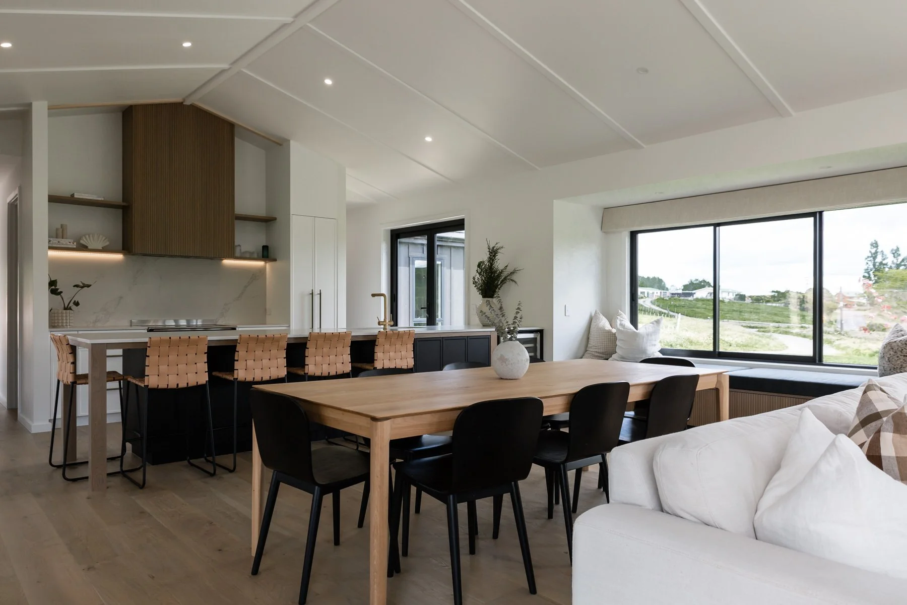 Aspin -094A1860-200.jpg