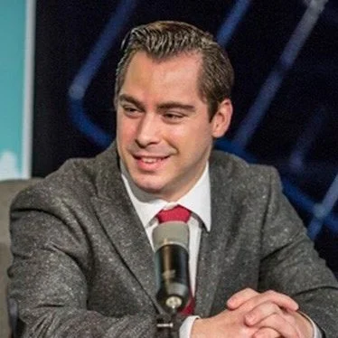 Zach Damon Hosting.jpg