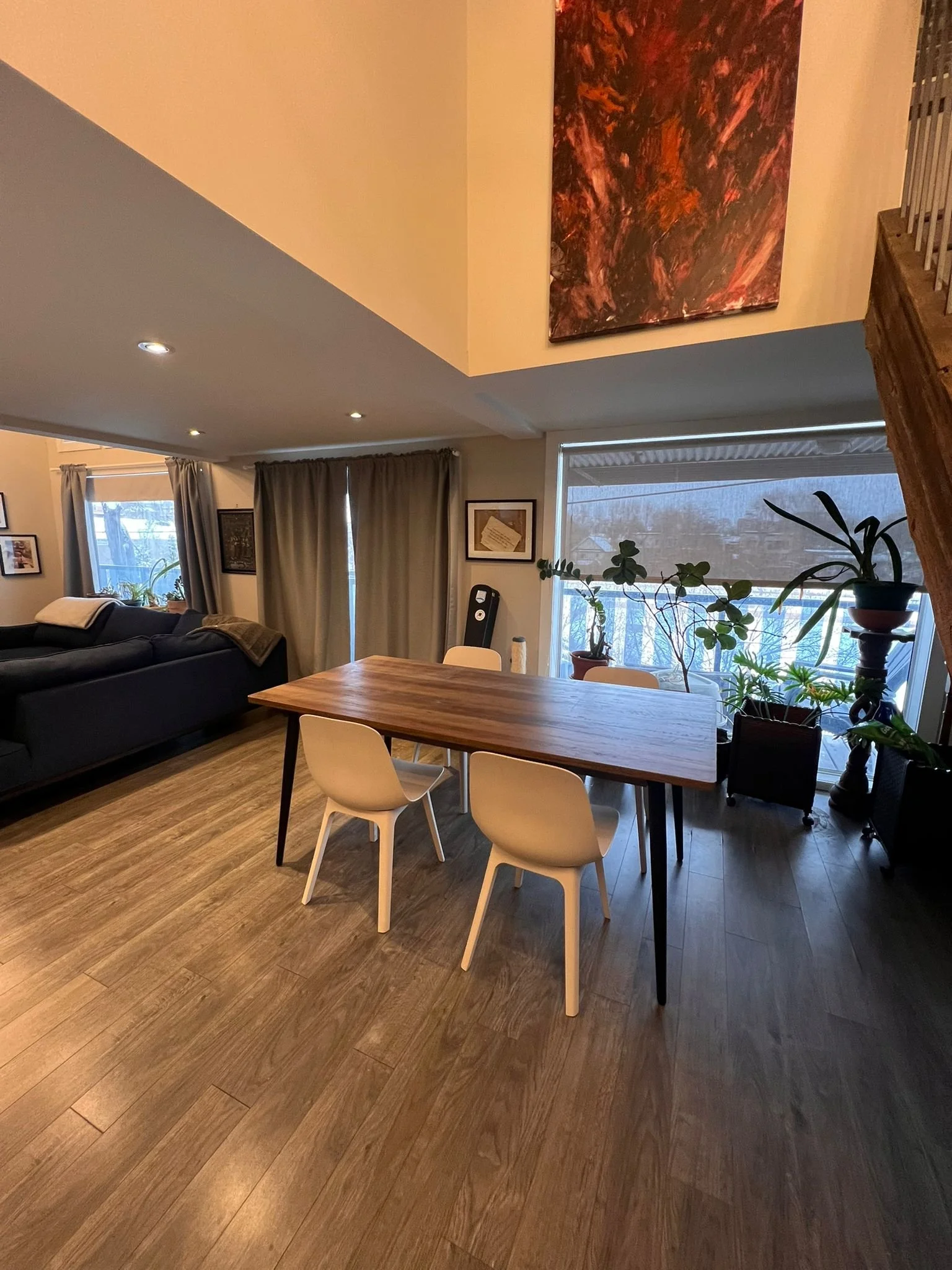 RENTED | 4PH 466 NELSON