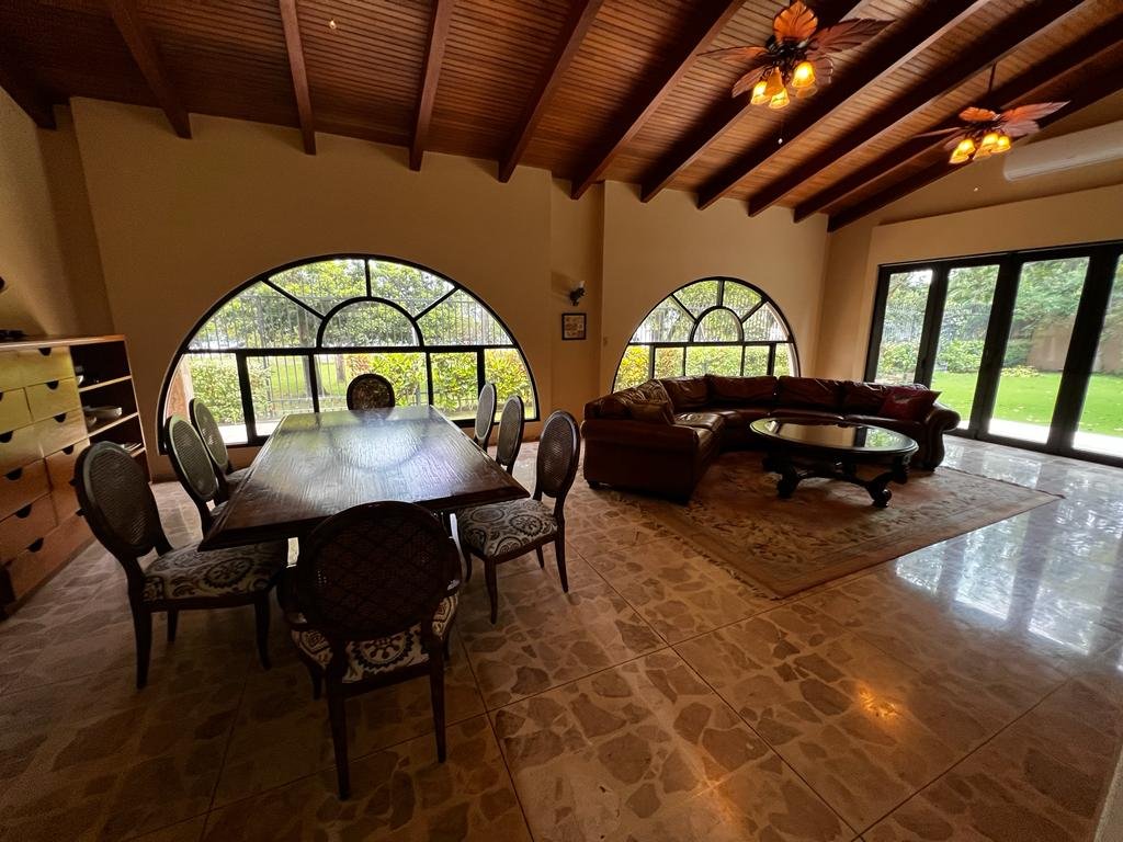 Villa Daiquiri - Downstairs Living Room