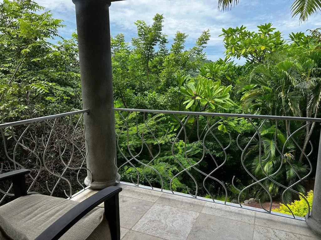 Sun Monkey - Balcony BD 5